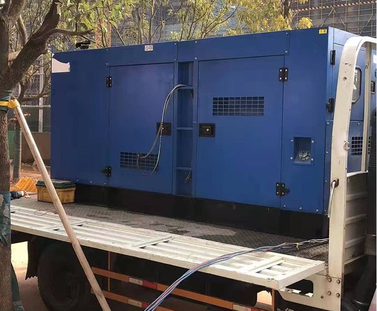 湘西柴油发电机组空气滤清器多久更换一次？